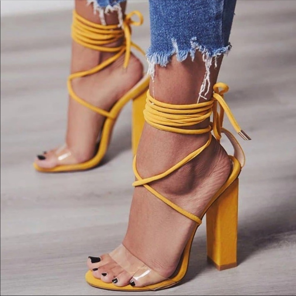 BRAND NEW Lace up block strappy heels SIZE 39